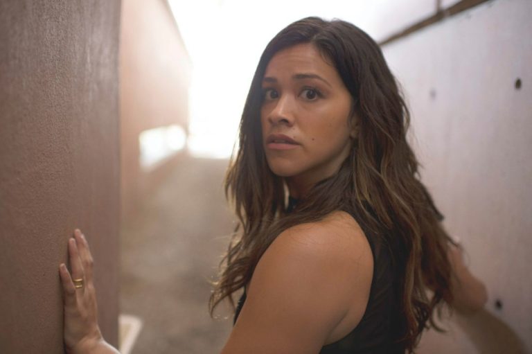 Netflixs New Sci Fi Thriller Awake Stars Gina Rodriguez Scifi Scoop 0014
